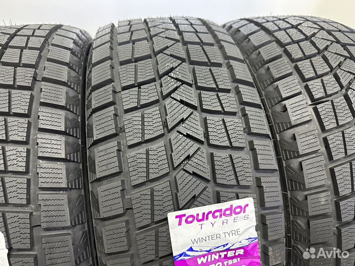 Tourador Winter Pro TSS1 245/45 R20 103T