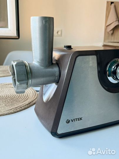Мясорубка Vitek