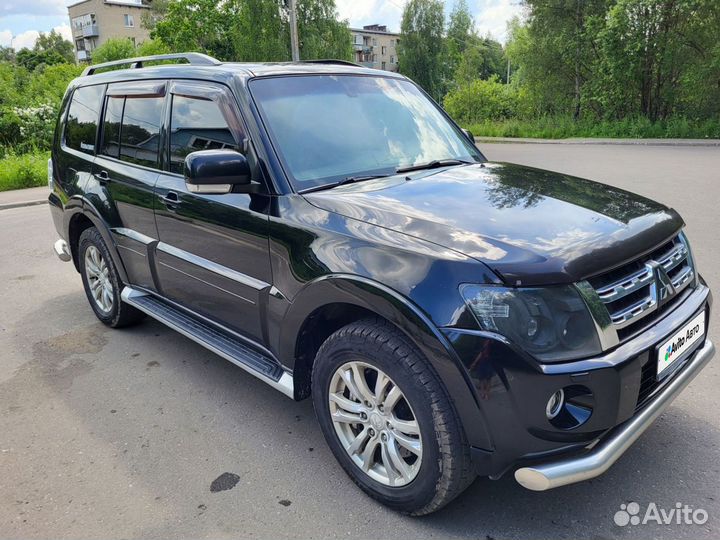 Mitsubishi Pajero 3.2 AT, 2013, 207 400 км