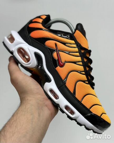 Кроссовки nike air max tn plus