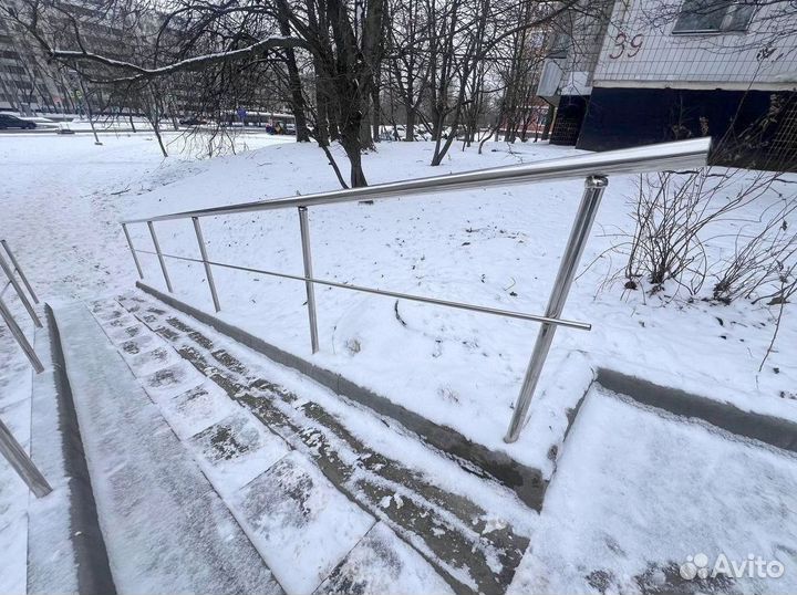 Перила в дом из нержавеющей стали