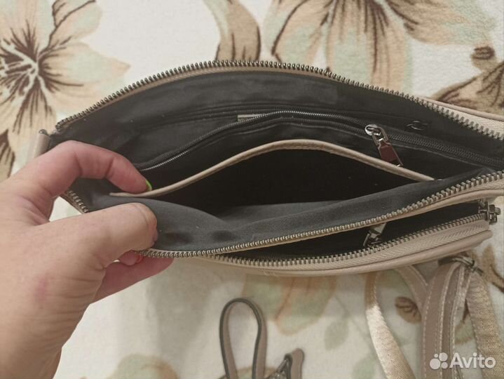 Продам кожаную сумочку