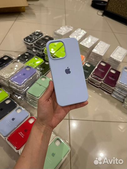 Чехол на iPhone