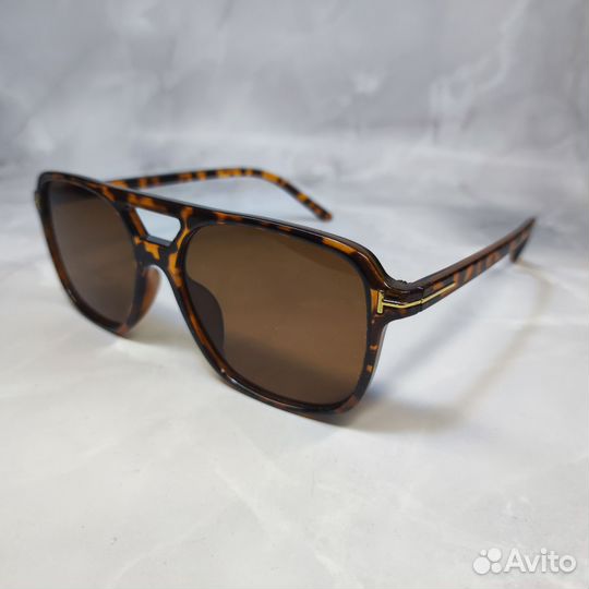 Солнцезащитные очки леопардовые