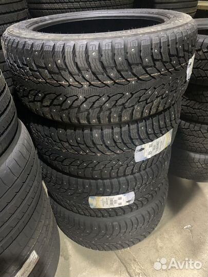 Nokian Tyres Hakkapeliitta 9 SUV 285/45 R21 113T