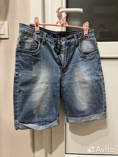 Джинсовые шорты