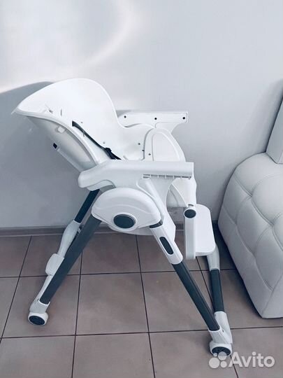 Стульчик для кормления happy baby