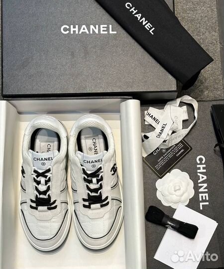 Кроссовки Chanel