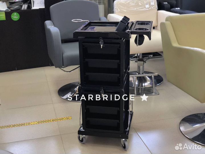 Тележка парикмахерская