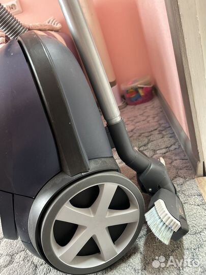 Пылесос Philips