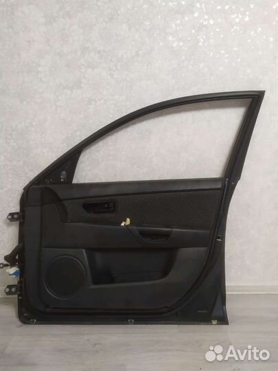 Дверь mazda 3