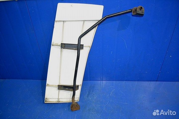 Спойлер кабины боковой, верхний левый MAN TGA 18.4