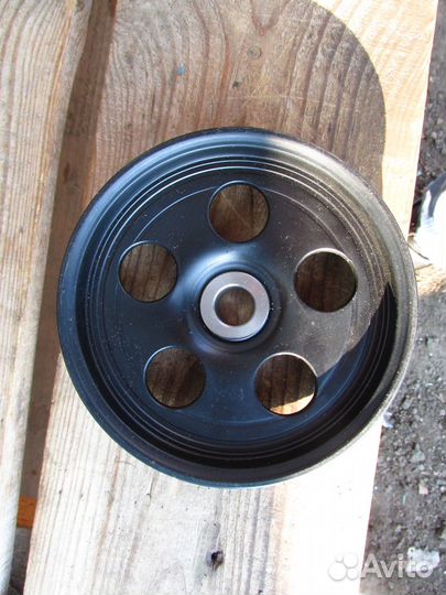 Форд Фокус, Ренжер,Эске Шкив насоса гура