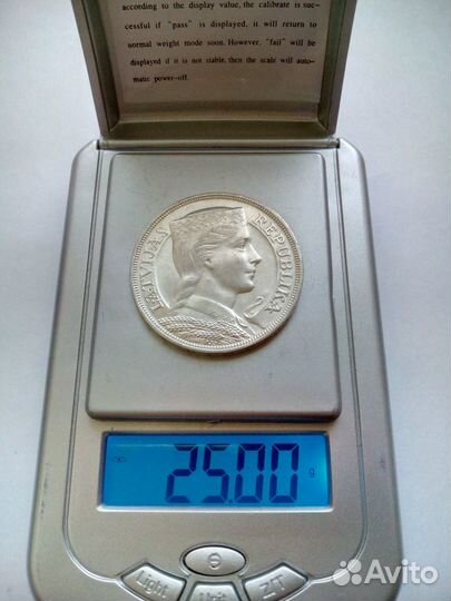 5 латов 1931 Серебро 835 пробы Оригинал UNC