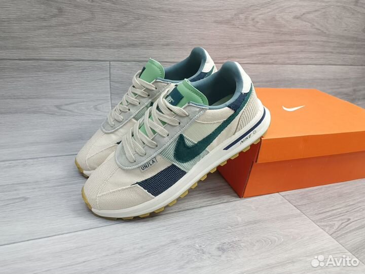 Nike Waffle One