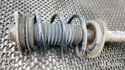 Стойка передняя левая KIA sportage 3 (6KL01K501)