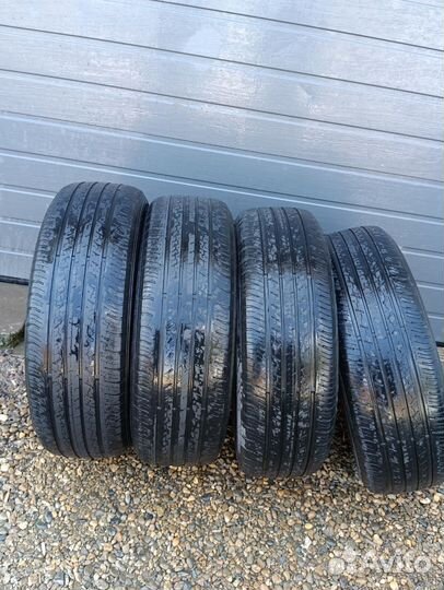 Dunlop Grandtrek AT1 225/65 R17