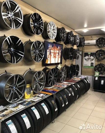 Разноширокие диски R21 Mercedes