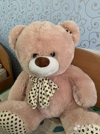 Большие плюшевые медведи