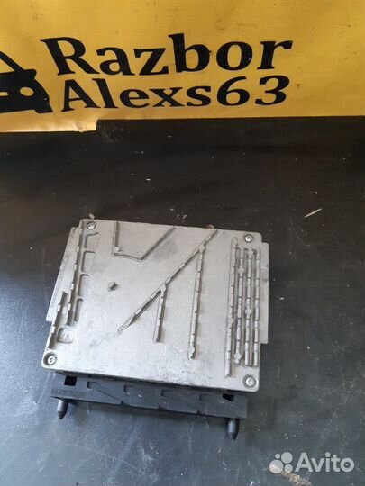 Блок управления двигателем Volvo V70 2.4 D 2002