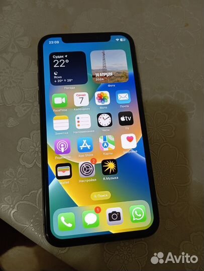 iPhone X, 64 ГБ