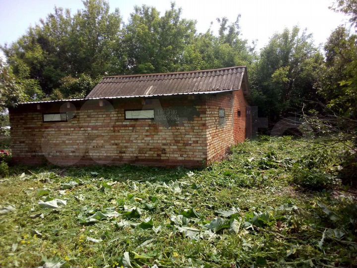 Гараж, > 30 м²