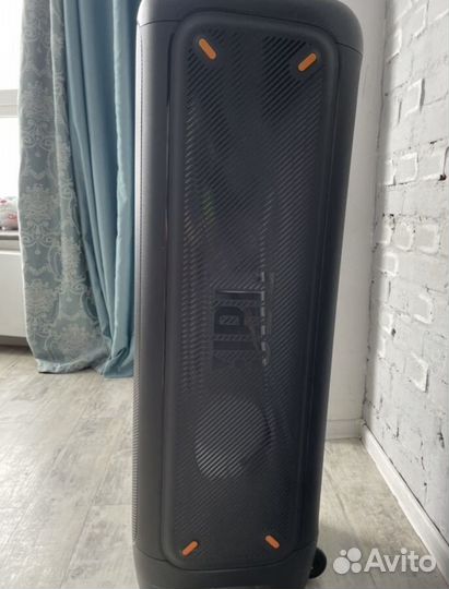 Колонка JBL Partybox 1000w