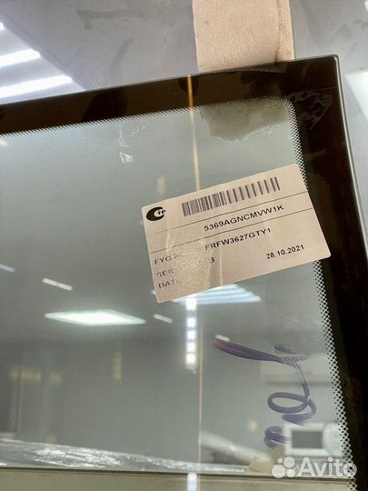 Стекло лобовое Mercedes-Benz GLK X204