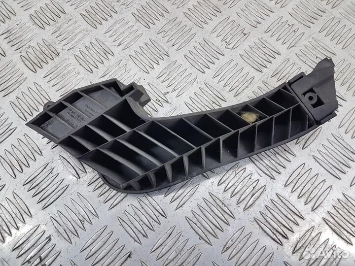 13236073 Кронштейн Opel Astra H