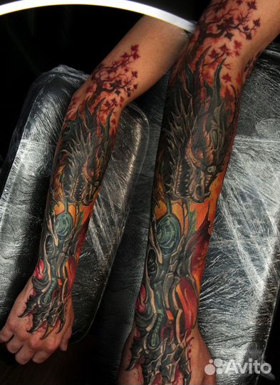 Тату-мастер