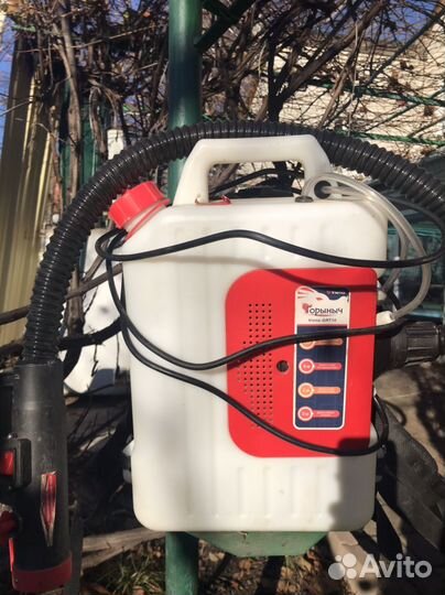 Опрыскиватель садовый бу