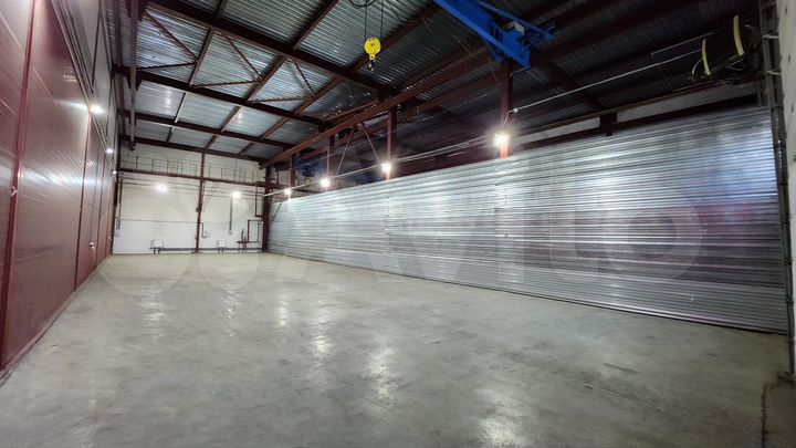 Новый Теплый Склад, 315 м² с кранбалкой