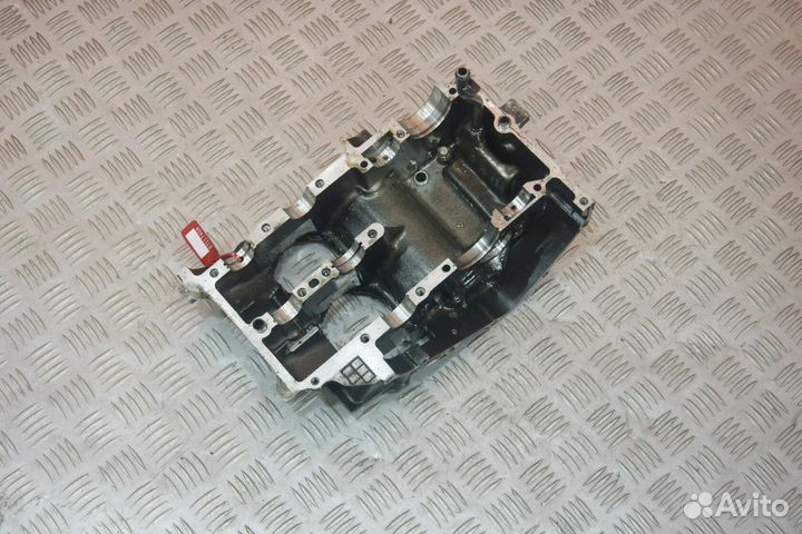 Картер (блок двс) Kawasaki ZZR250