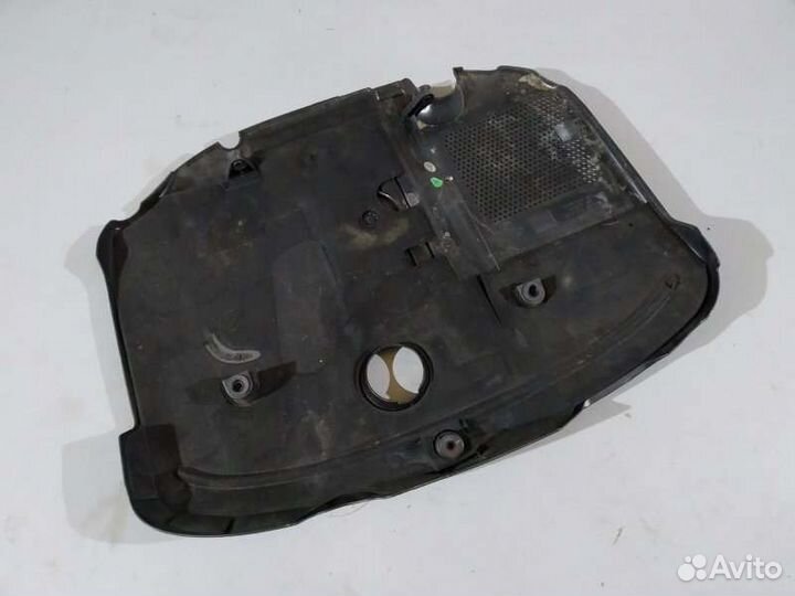 Крышка двигателя Mercedes E-Class W212 OM651