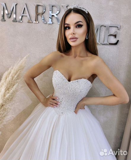 Свадебное платье пышное 42-46