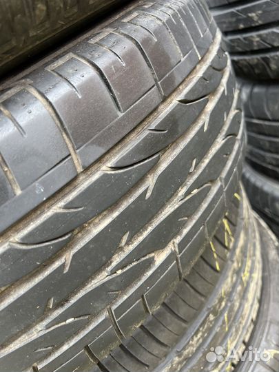 Bridgestone Dueler H/P Sport 215/65 R16