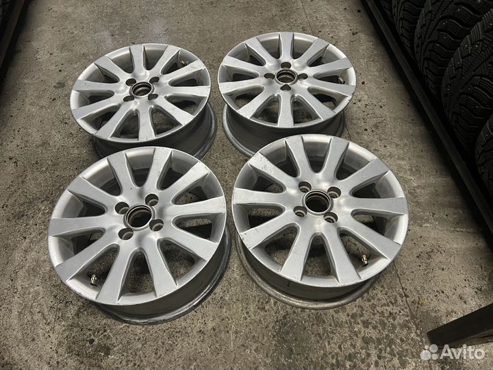 Литые диски 4x100 Solaris Kia Rio R15 Ровные