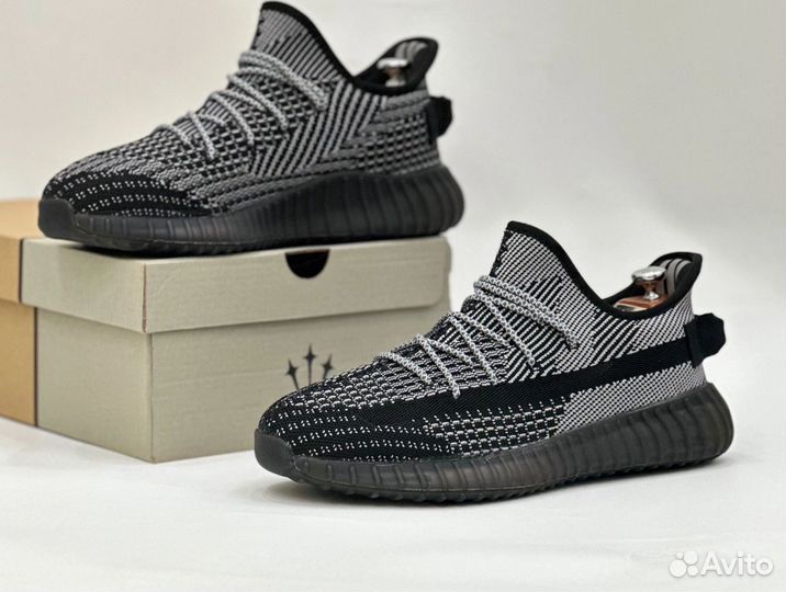 Кроссовки adidas yeezy boost мужские