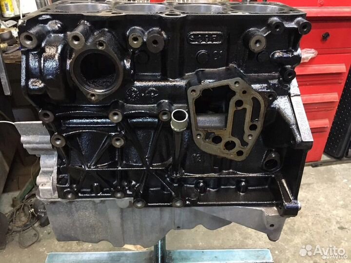 Двигатель AWT