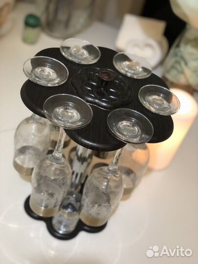 Набор бокалов для вина и водки