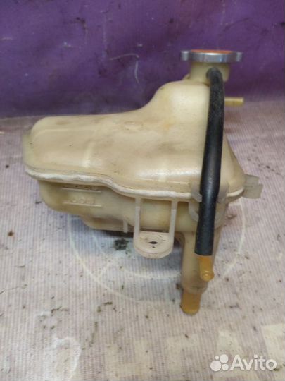 Бачок расширительный Peugeot 4007 EP 4HN 2007