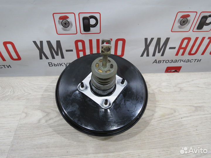 Усилитель тормозов вакуумный Renault Daster