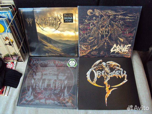 Новый фирменные виниловые пластинки