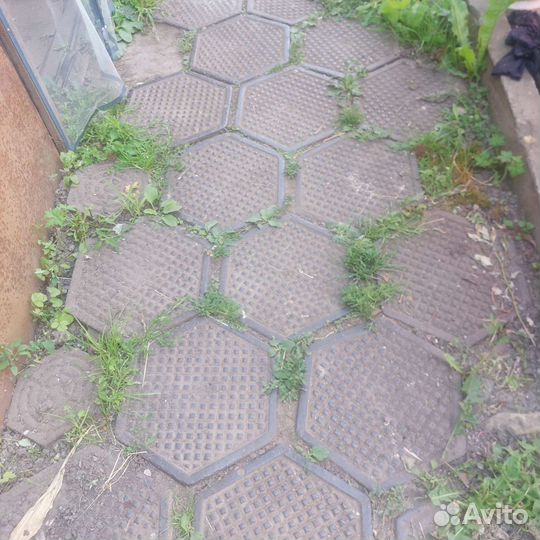 Металлическая плитка