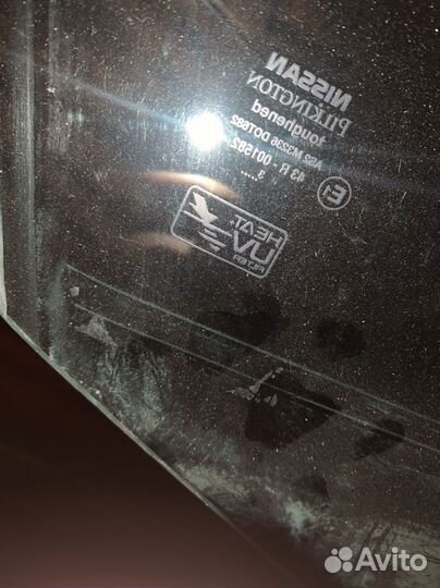 Стекла на nissan almera n16