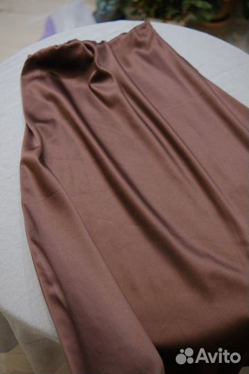 Шелковая юбка миди