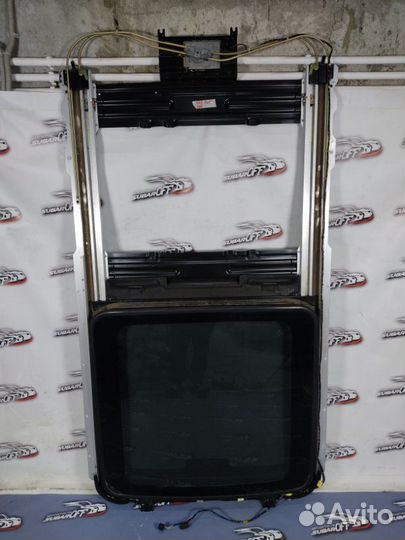 Люк Subaru Forester SF5 EJ205 2000