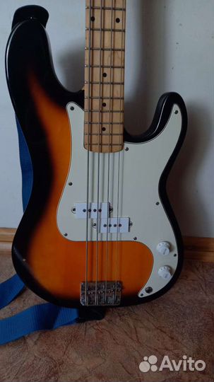 Бас гитара Phil Pro