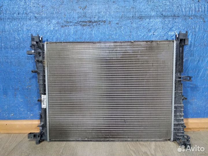 Радиатор двс Renault Logan 2 2014
