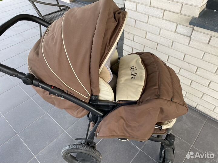 Коляска Zippy sport с рюкзаком для мамы и муфтой